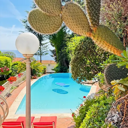 Villa Serenity, Rickeys * Cap-d'Ail