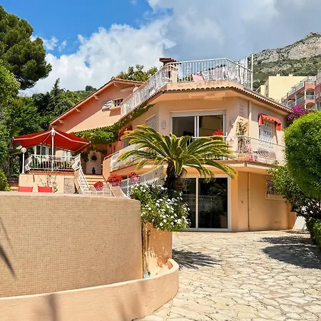 Villa Serenity, Rickeys Villa